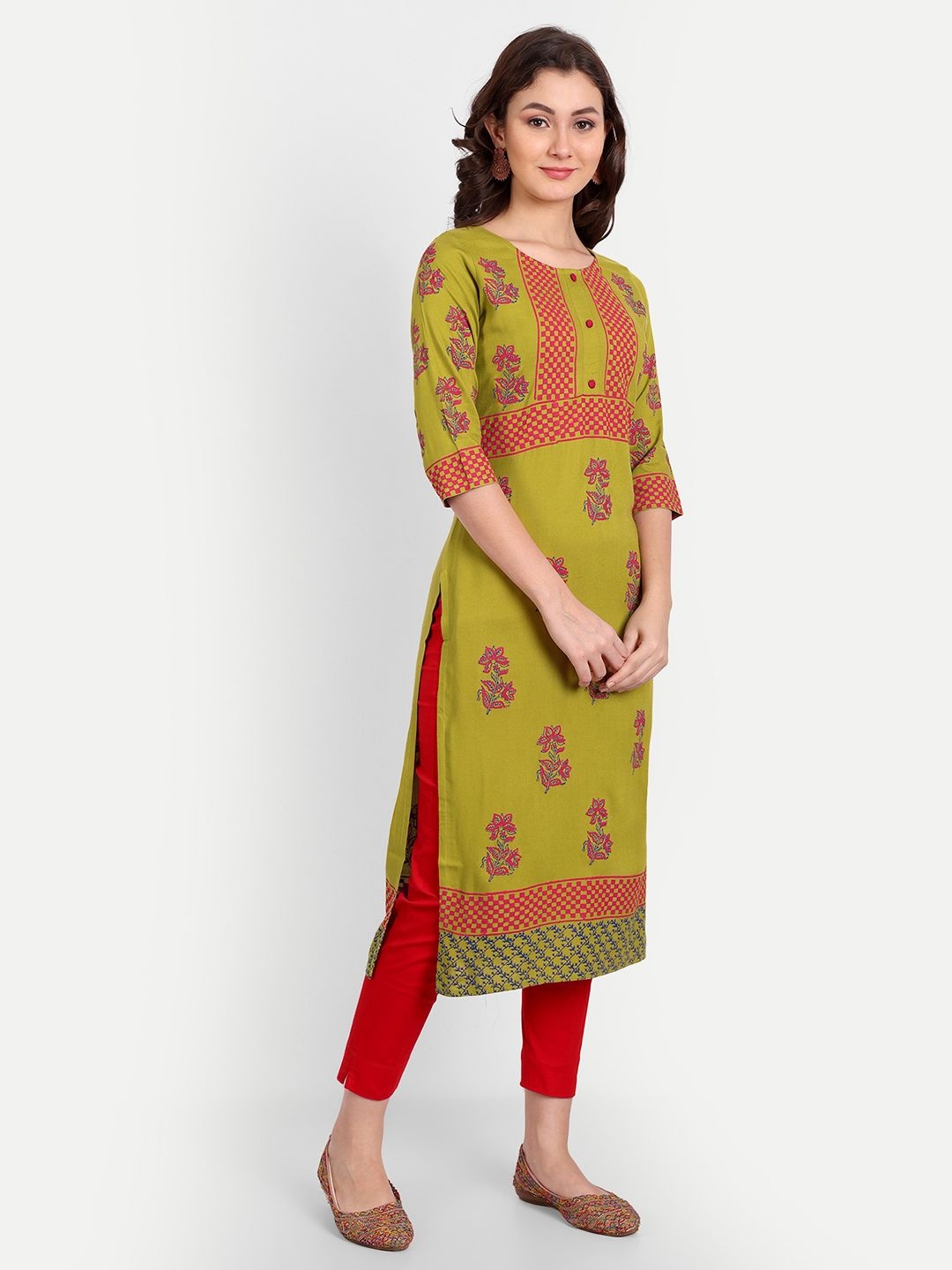

Brownverse Floral Block Printed Round Neck Cotton Straight Kurta, Yellow