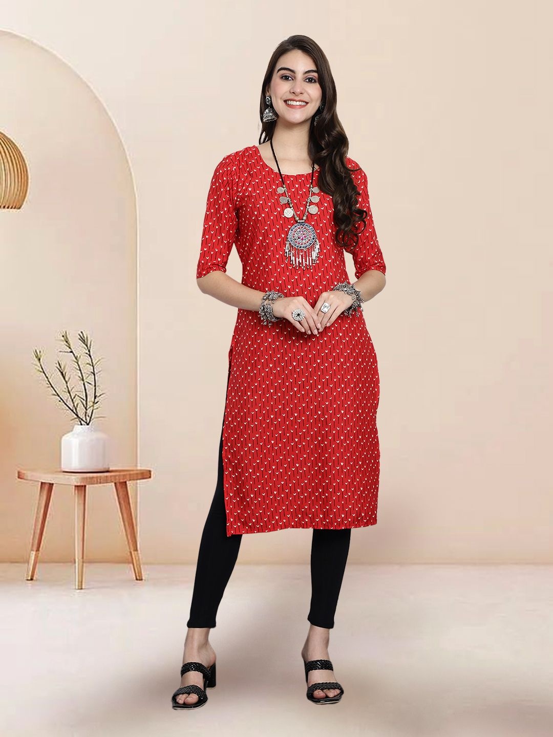 

7Threads Selection Of 4 Floral Printed Round Neck Straight Kurtas, Red