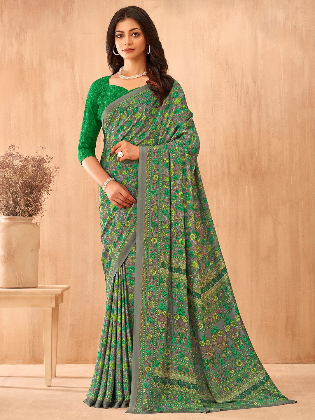 

Panzora Floral Poly Crepe Designer Saree, Green