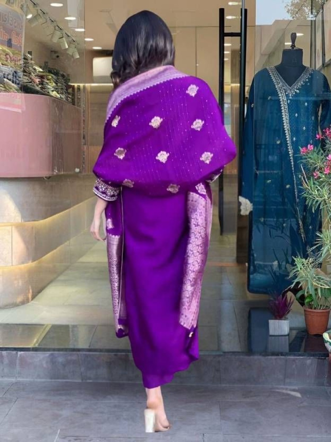 

Blue Wish Ethnic Motifs Embroidered Chanderi Silk Kurta With Trousers And Dupatta, Purple