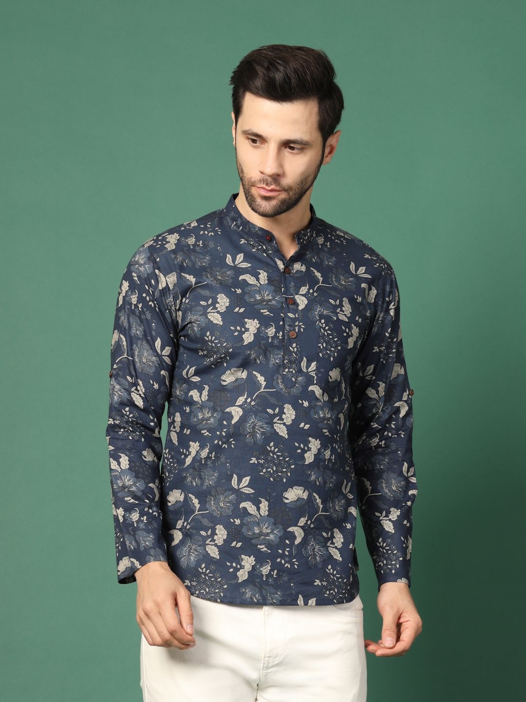 

Ramas Floral Printed Mandarin Collar Pure Cotton Straight Kurta, Blue