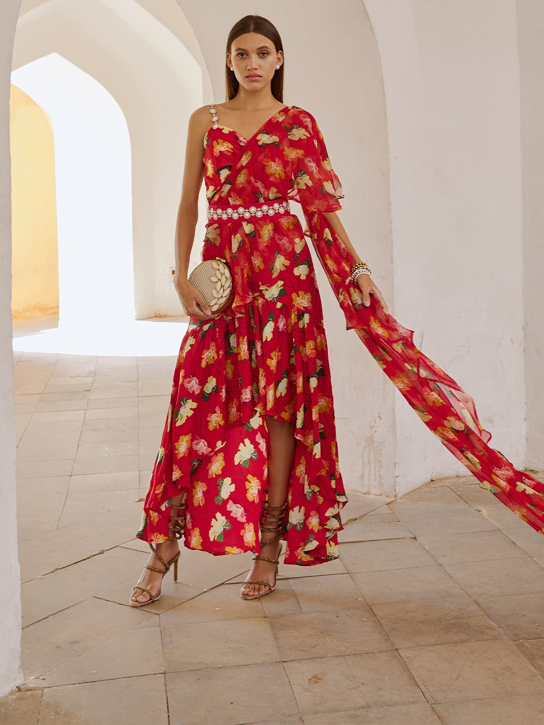 

Pallavi Jaipur Floral Printed Draped Saree With Belt, Red