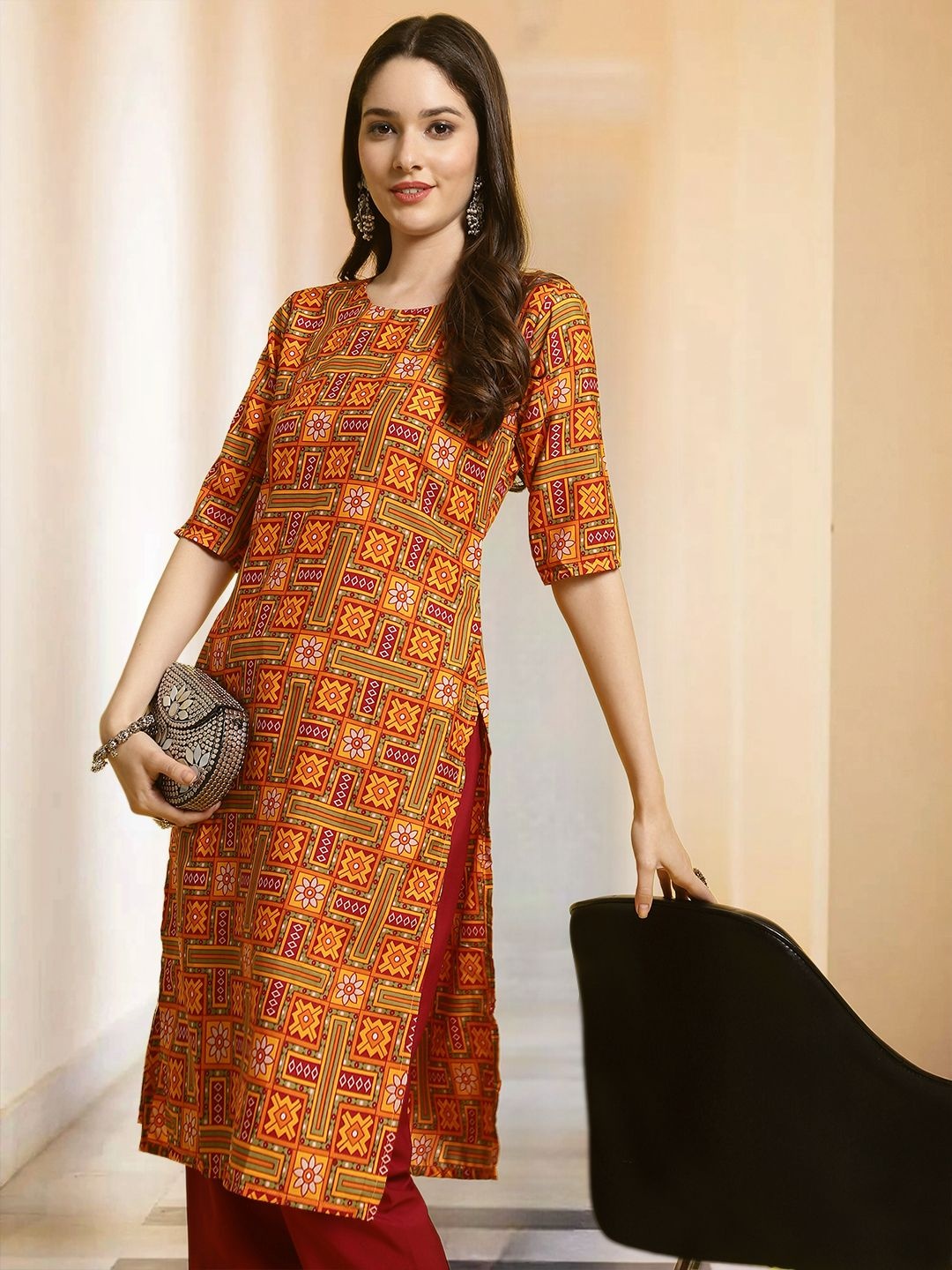 

7Threads Geometric Printed Round Neck Straight Kurta With Trouser, Mustard