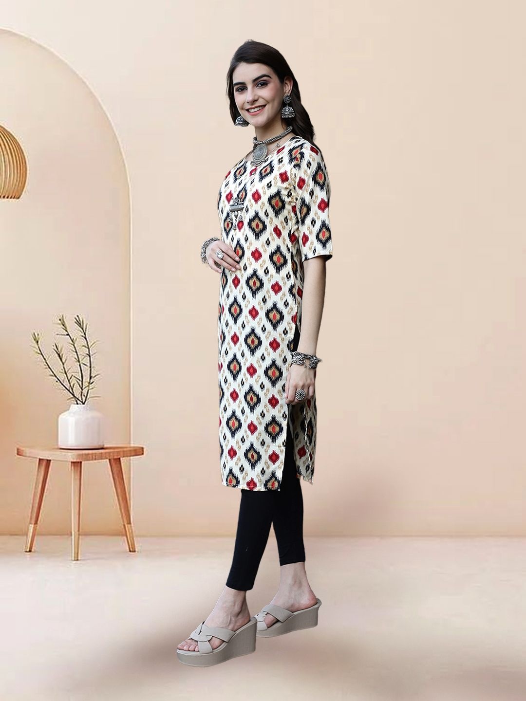 

7ThreadsSelection Of 3 Ethnic Motifs Printed Round Neck Straight Kurtas, Off white