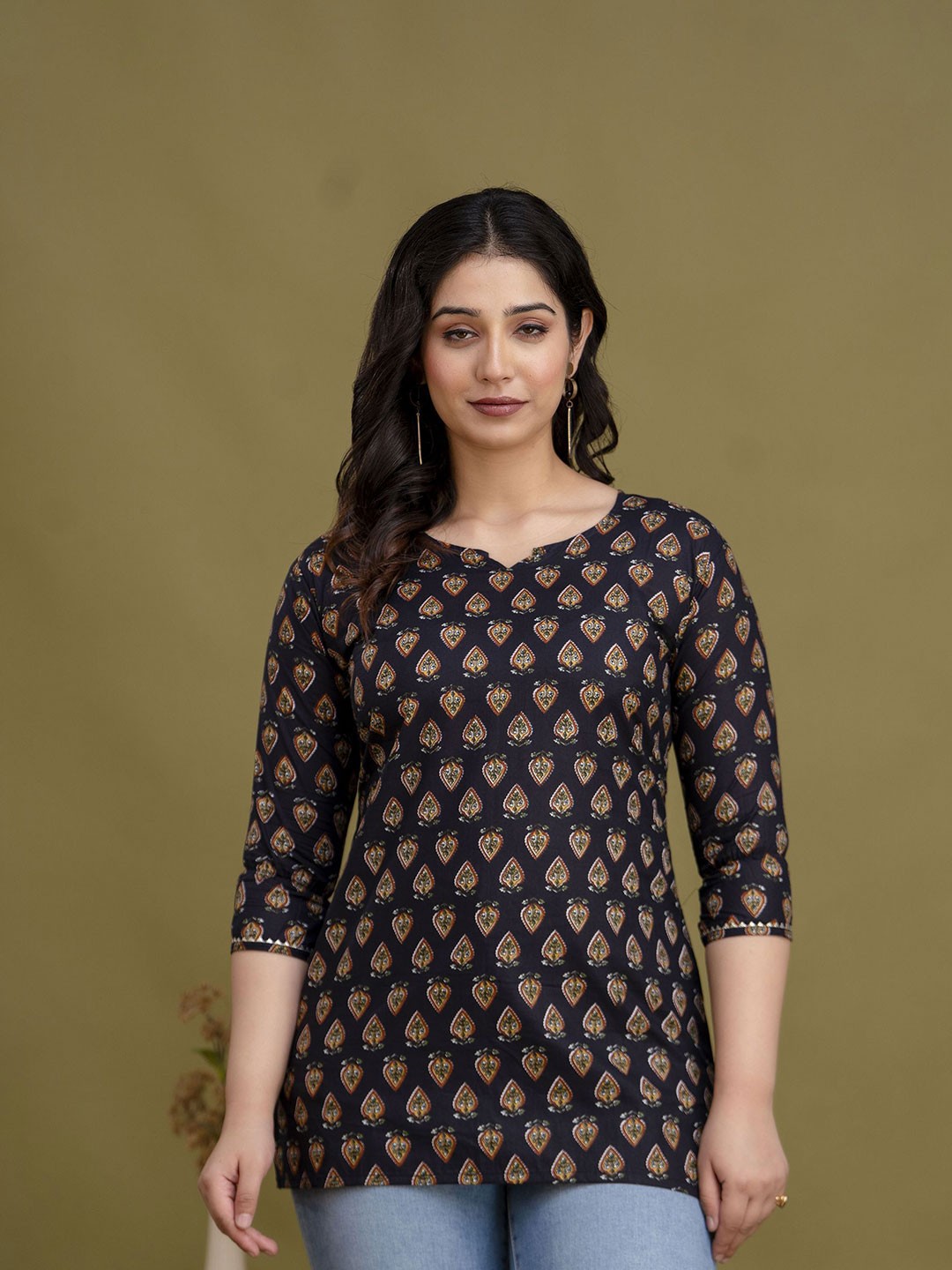 

FEMARY Floral Print Sweetheart Neck Cotton Top, Black