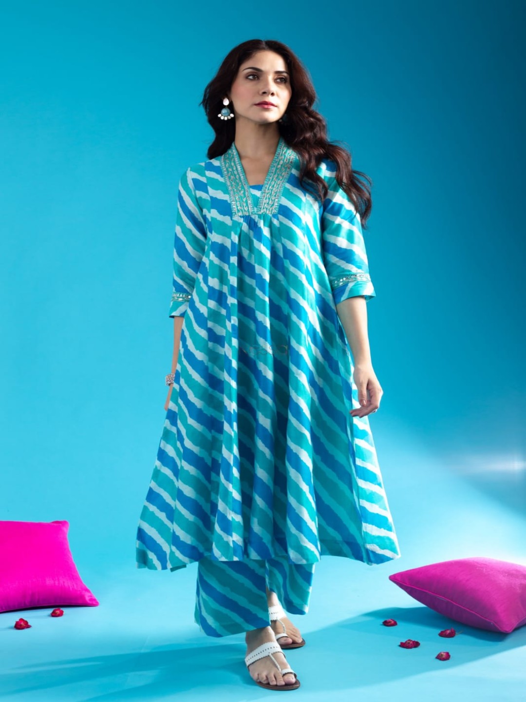 

PERFECTBLUE Women Printed Regular Kurta with Palazzos & With Dupatta, Blue