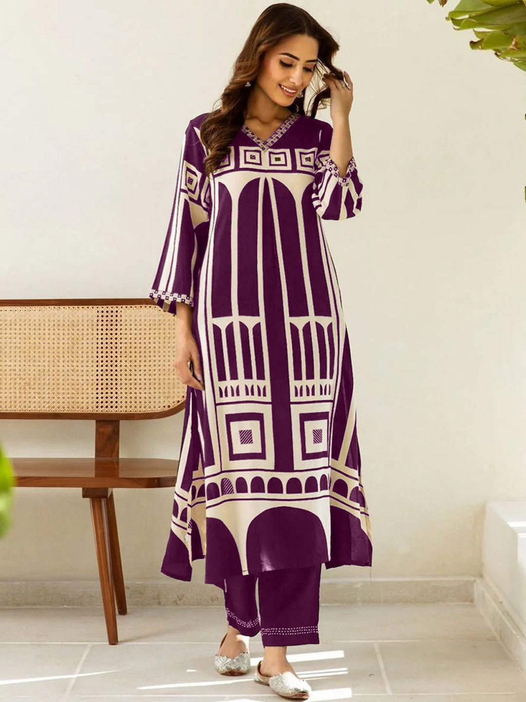 

Anouk Purple Geometric Printed V-Neck Straight Kurta With Trousers And Dupatta