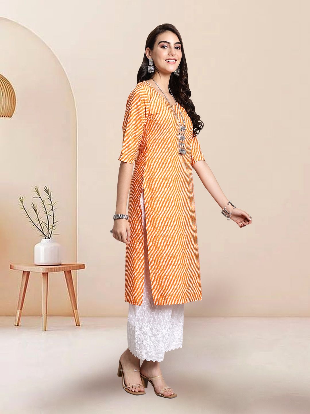 

7Threads Selection Of 2 leheriya Printed Round Neck Straight Kurtas, Orange