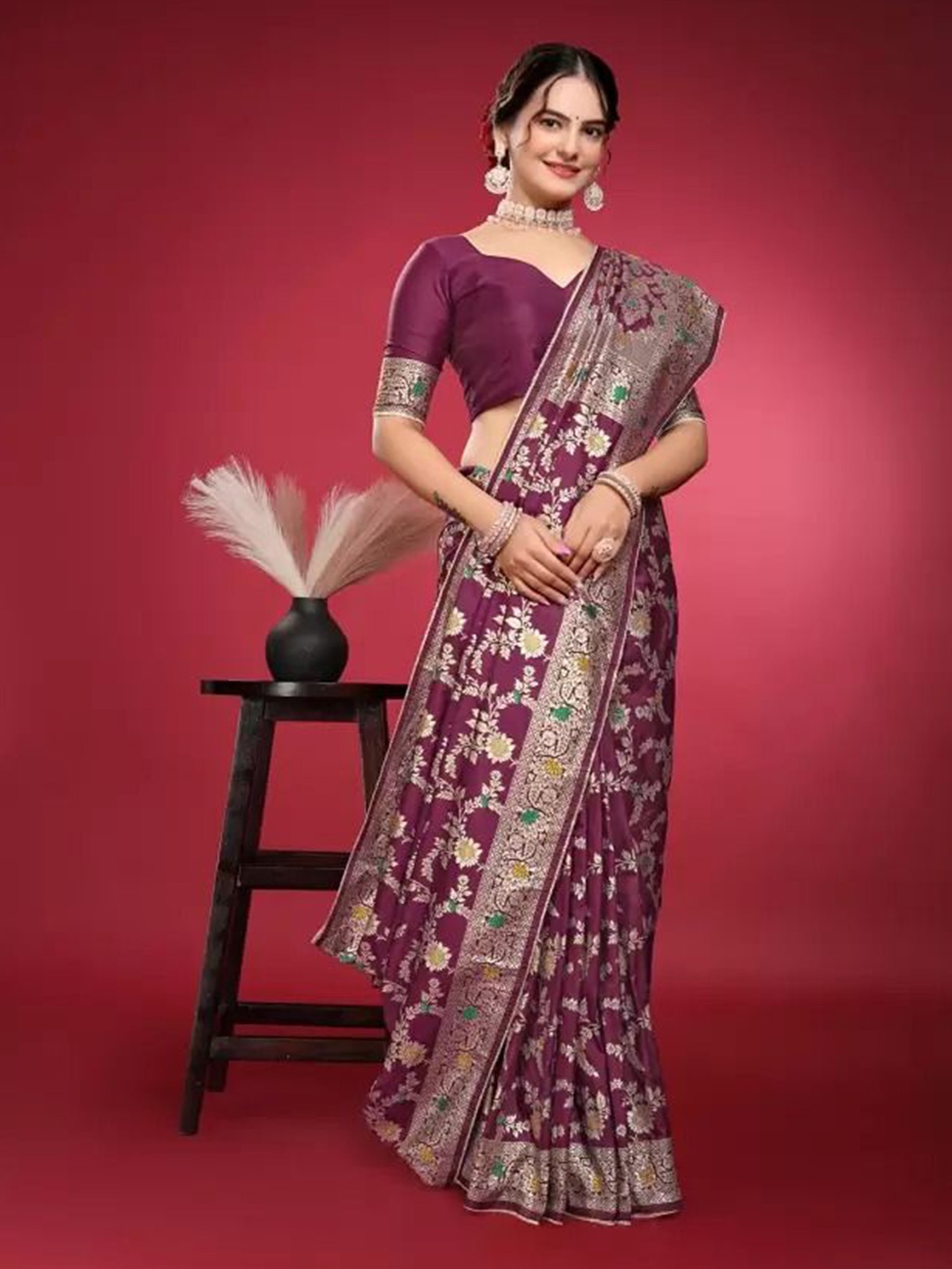 

Florence Woven Design Pure Silk Fusion Saree, Burgundy