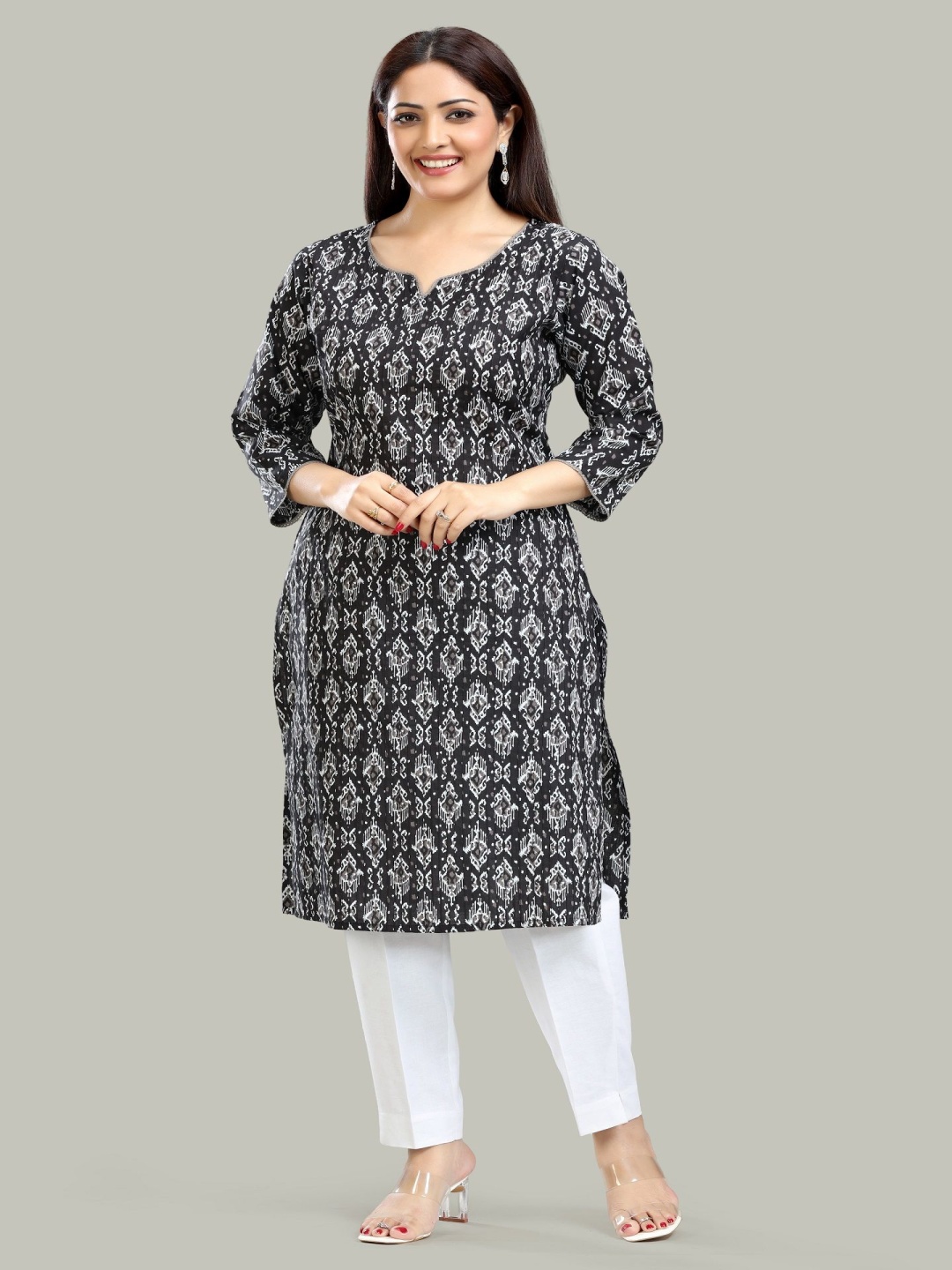 

COTTON CULTURE Women Paisley Printed Flared Sleeves Mirror Work Kurta, Black