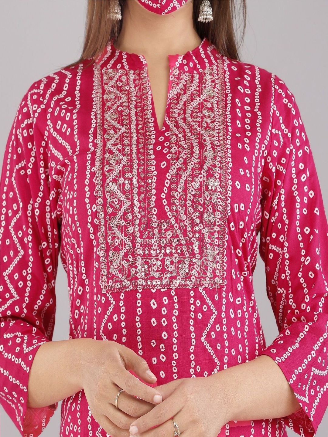 

ANNAYEMA APPARELS Mandarin Collar Bandhani Printed Straight Kurta, Pink