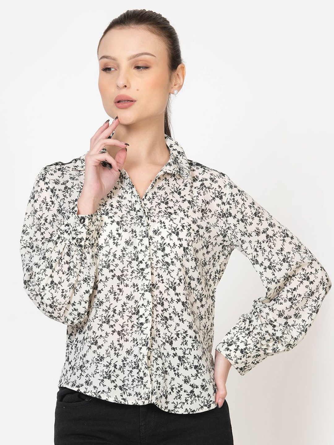 

June 9 Clothing Women Classic Fit Spread Collar Floral Printed Casual Shirt, Off white