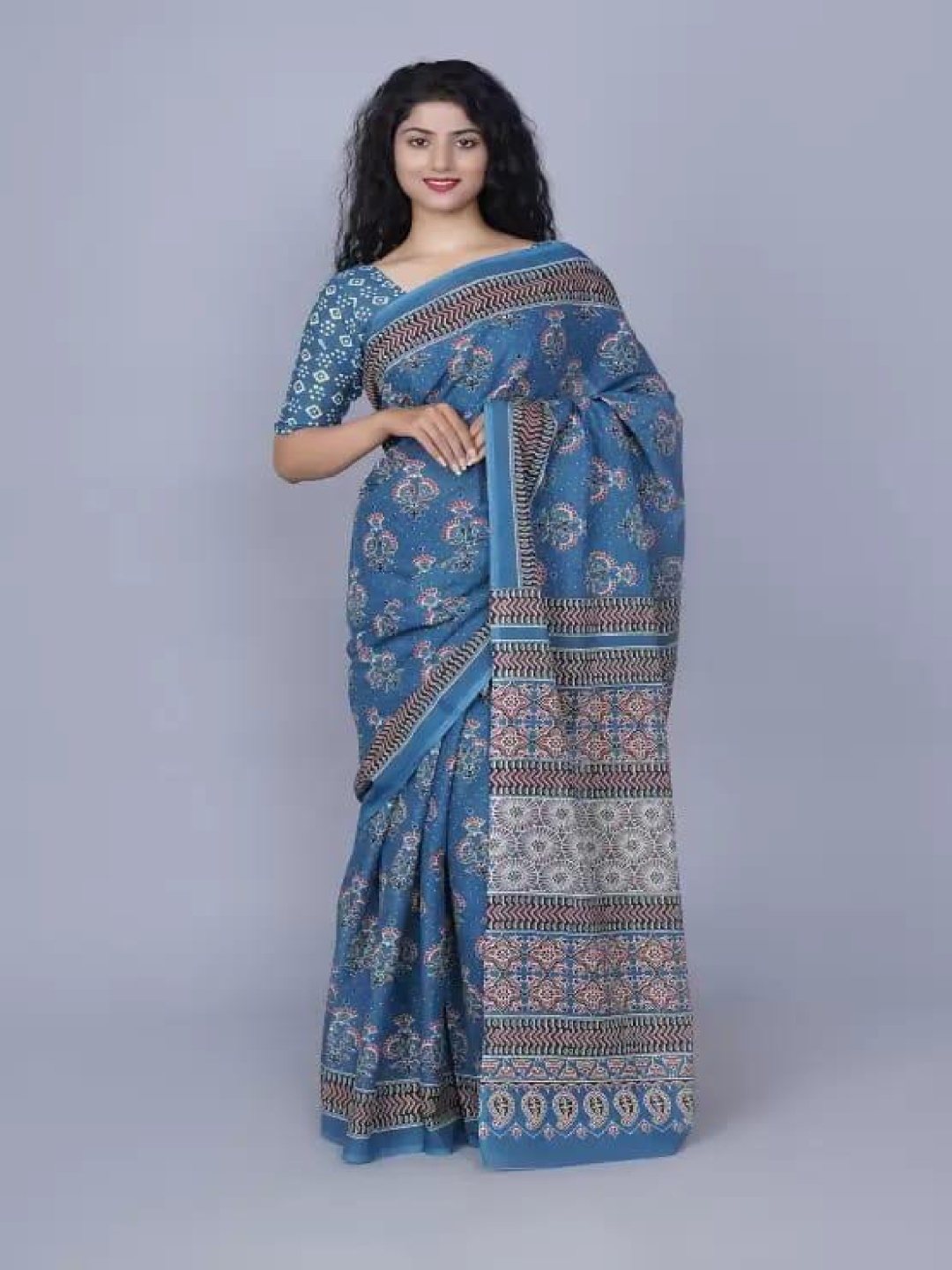 

TROPWEAR Ethnic Motifs Pure Cotton Block Print Saree, Blue