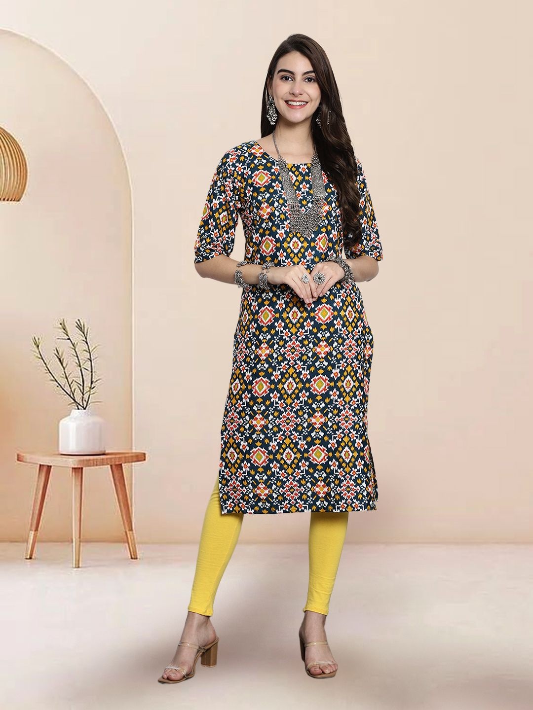 

7Threads Selection of 4 Geometric Printed Round Neck Straight Kurtas, Multi