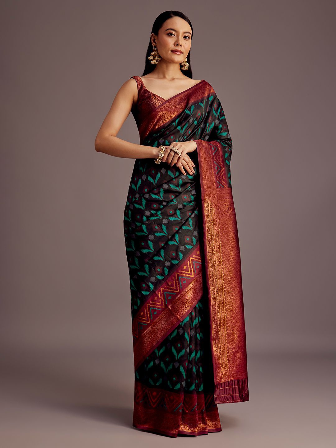 

KALKI Fashion Floral Silk Blend Saree, Black