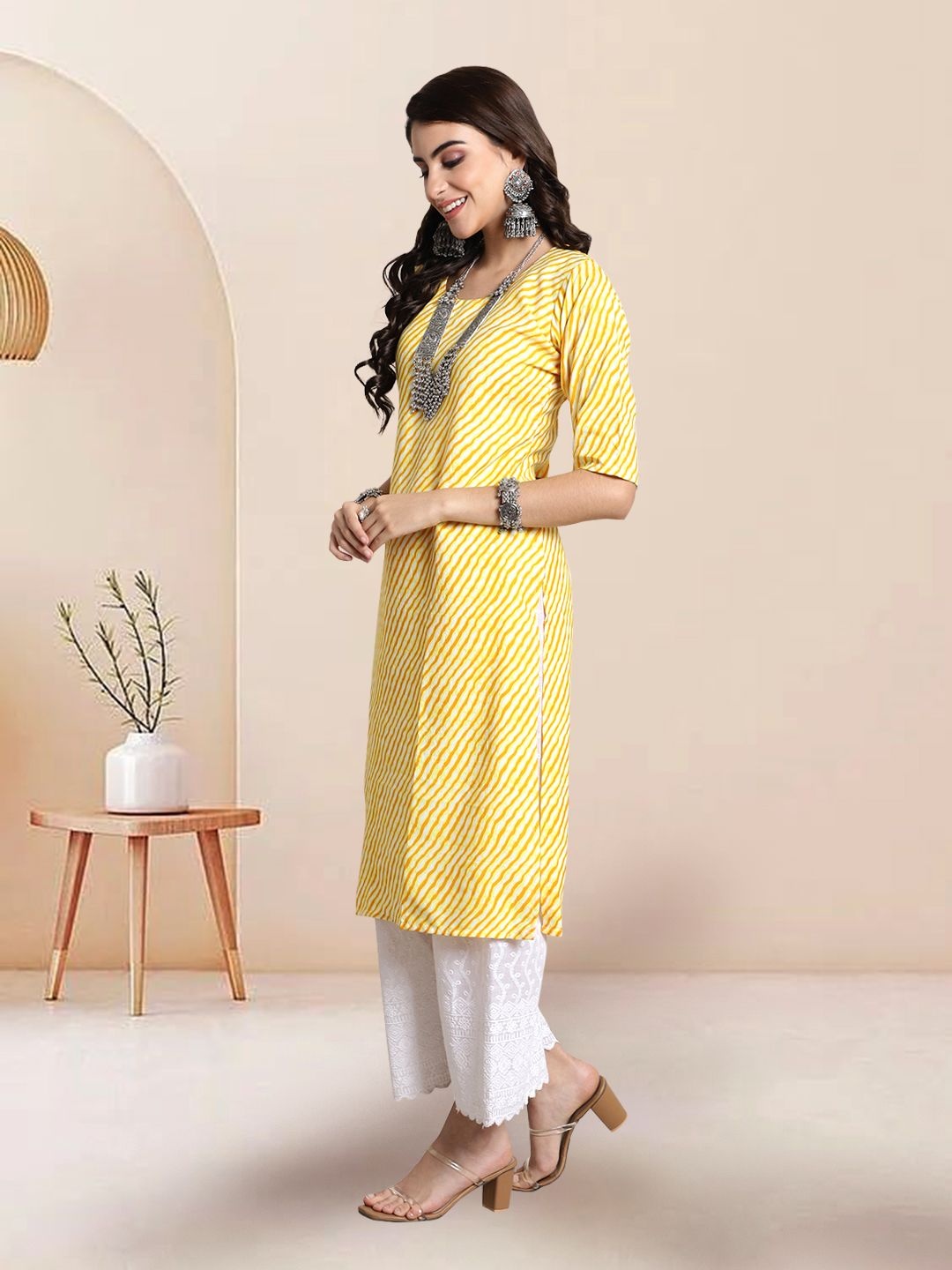 

7Threads Selection Of 2 Leheriya Printed Round Neck Straight Kurtas, Yellow