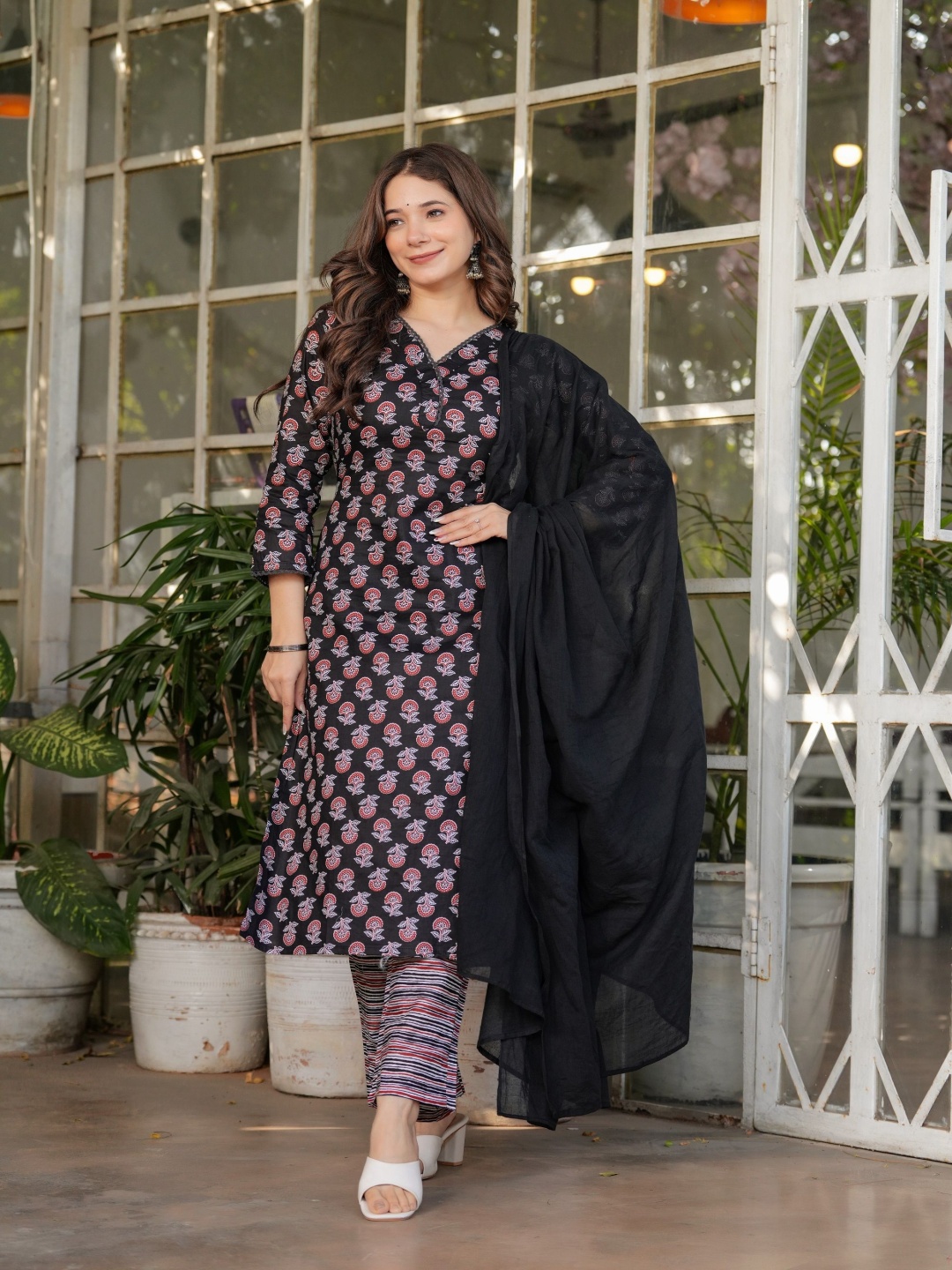 

KALINI Floral Printed Pure Cotton Straight Kurta With Trouser And Dupatta, Black