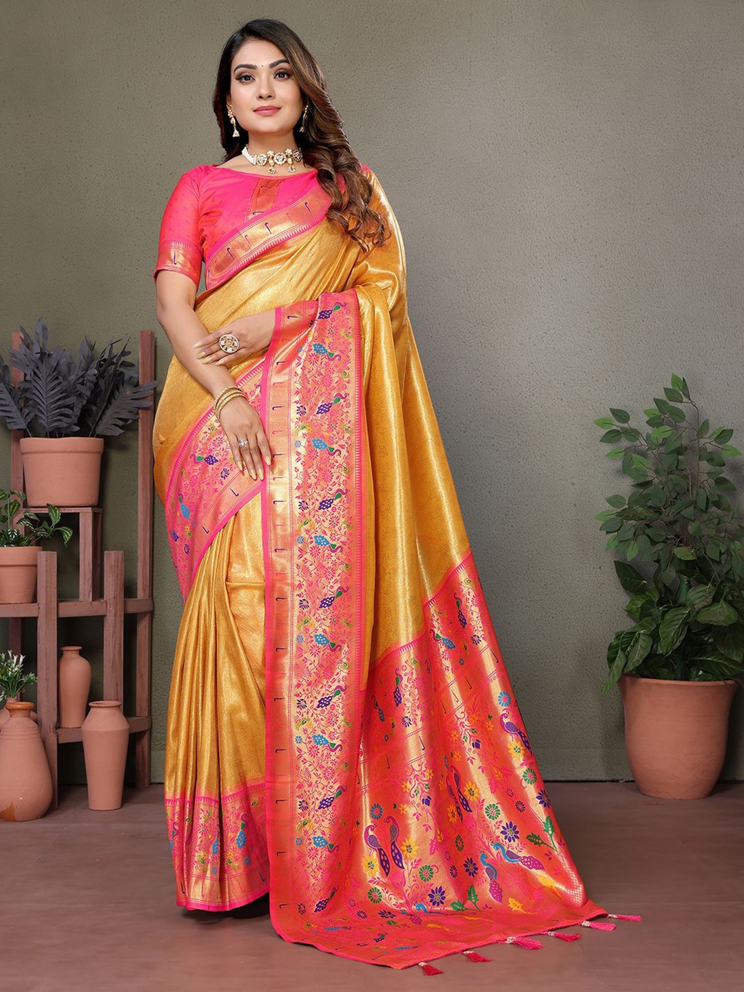 

Panzora Woven Design Zari Silk Blend Banarasi Saree, Yellow