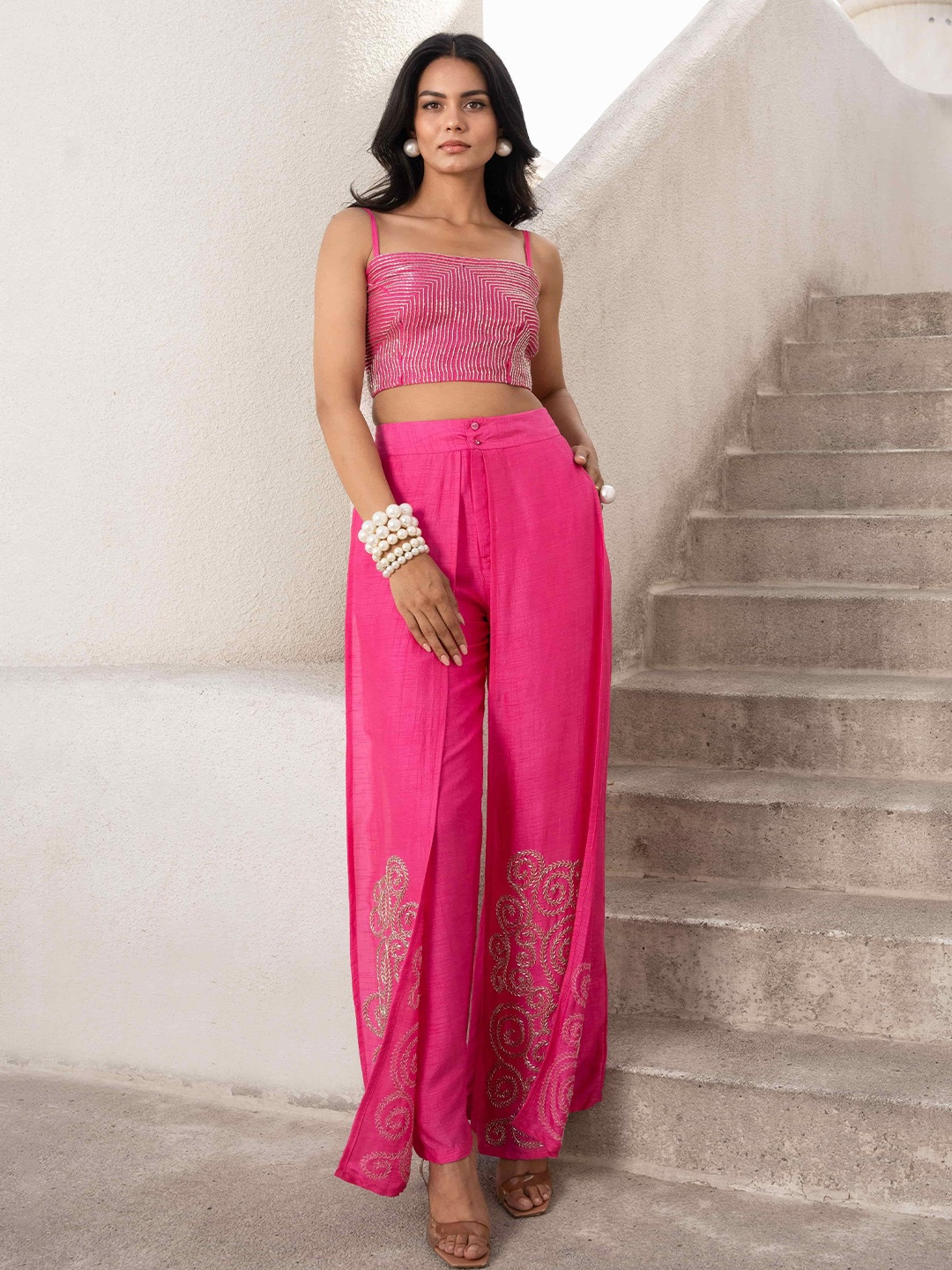 

Pallavi Jaipur Embroidered Shoulder Straps Top And Trousers With Shrug, Fuchsia