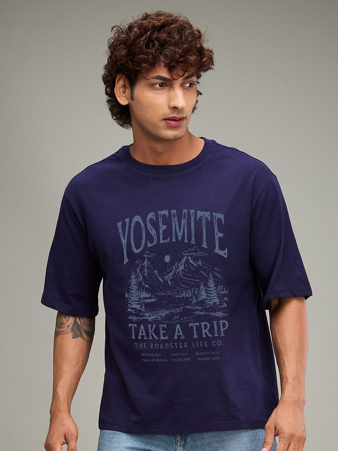 

The Roadster Lifestyle Co. Men Typography Printed Round Neck Cotton Relaxed Fit T-shirt, Navy blue