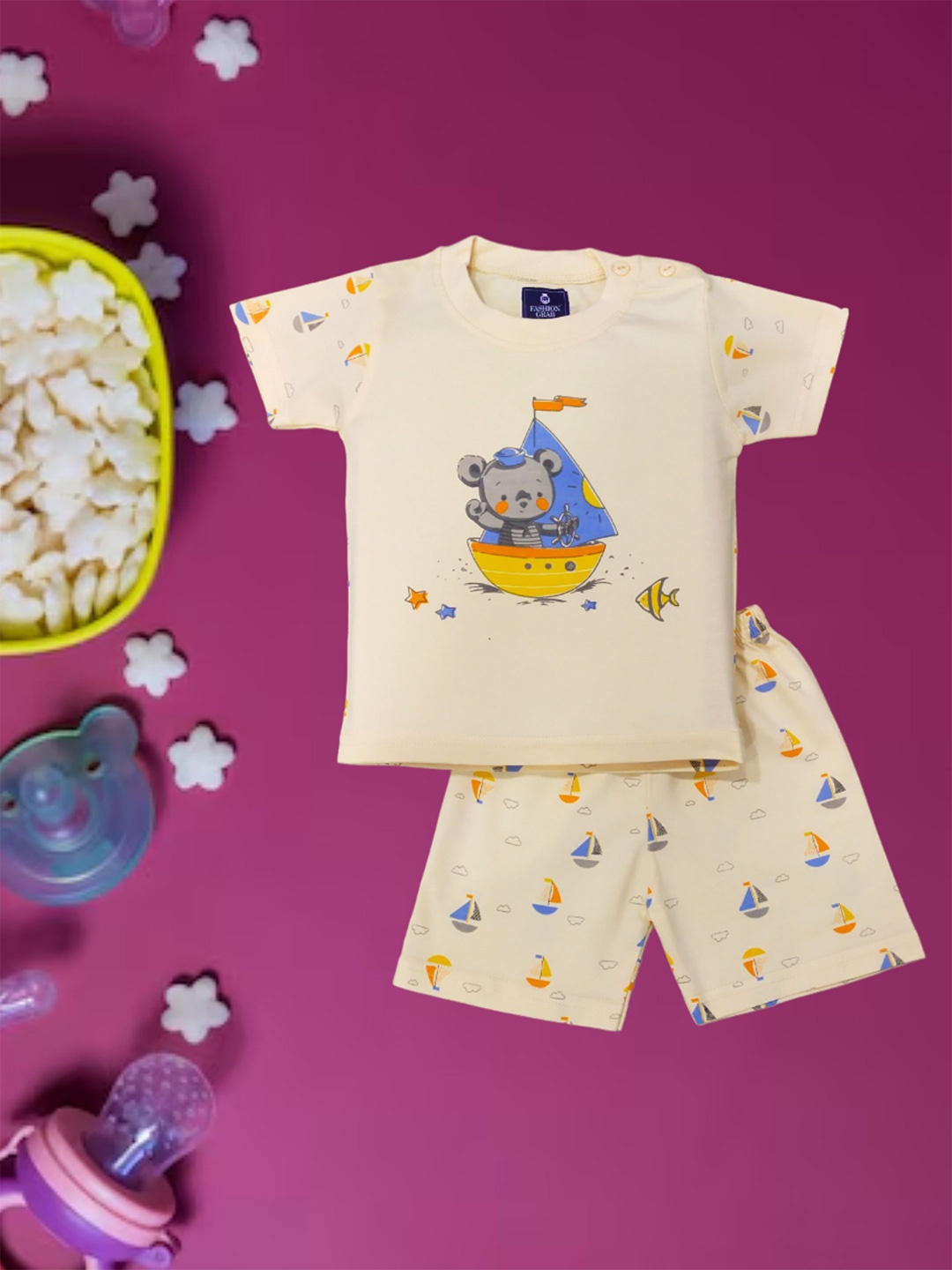 

FASHION GRAB Kids Printed Pure Cotton T-Shirt With Shorts, Cream