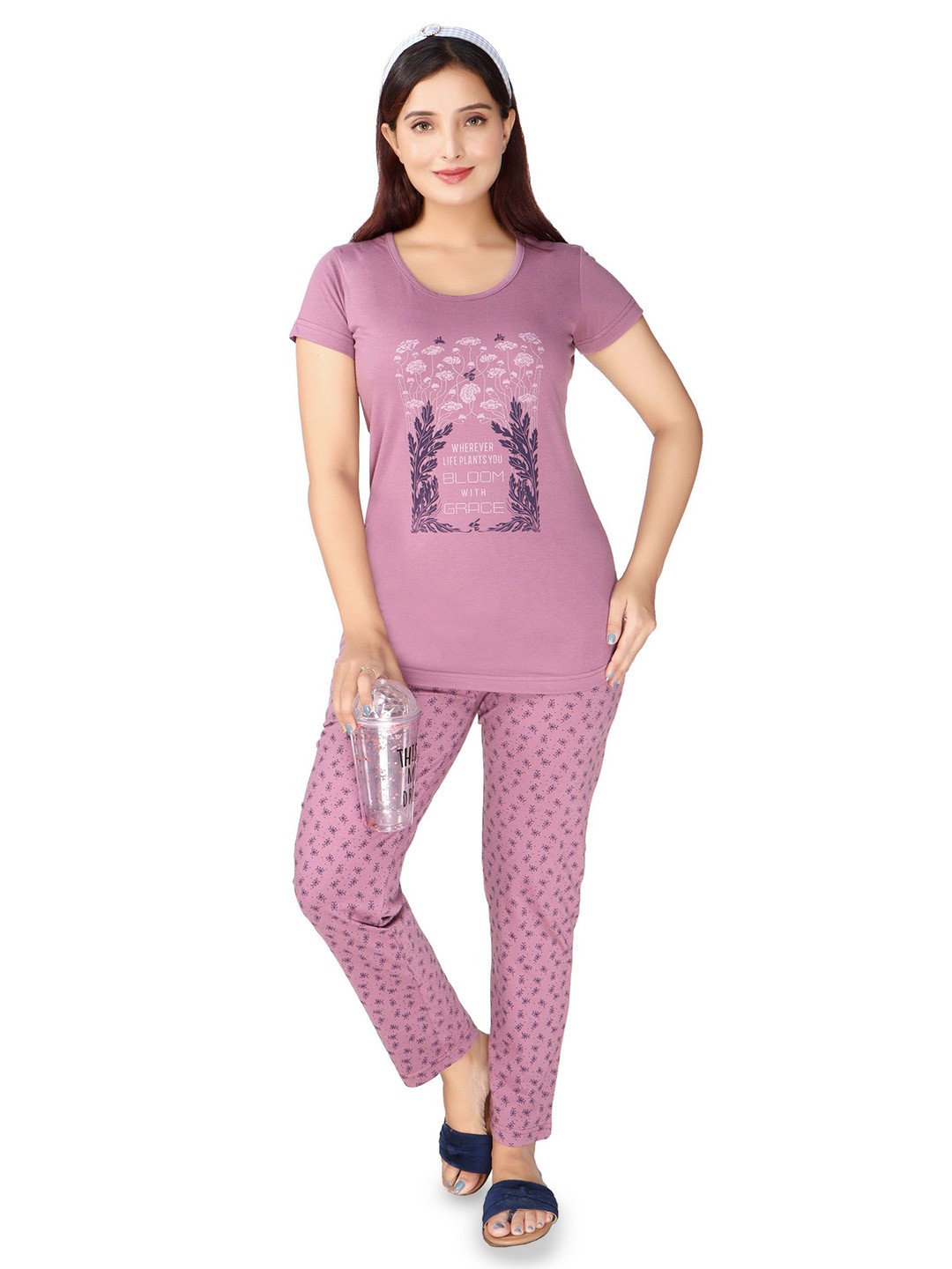 

CLINT Floral Printed Round Neck T-Shirt With Pyjama, Purple