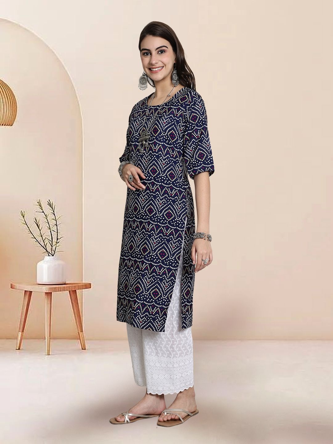 

7Threads Selection Of 3 Bandhani Printed Round Neck Straight Kurtas, Navy blue