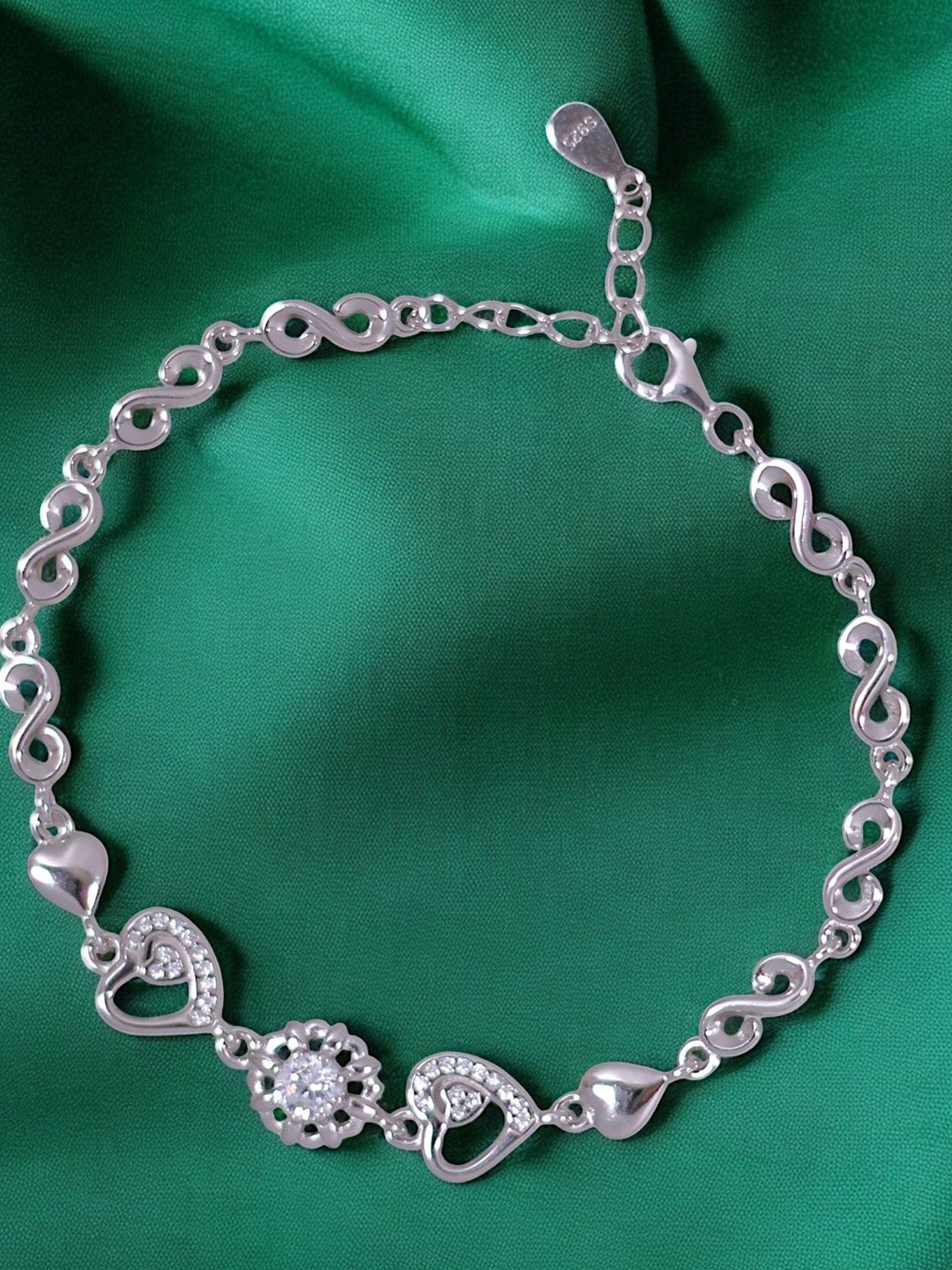 

Taraash 925 Sterling Silver Rhodium-Plated CZ- Stone Studded Infinity-Shaped Link Bracelet