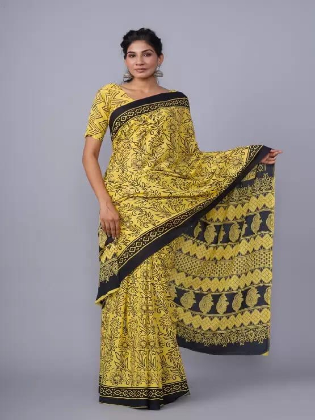 

TROPWEAR Ethnic Motifs Pure Cotton Block Print Saree, Yellow