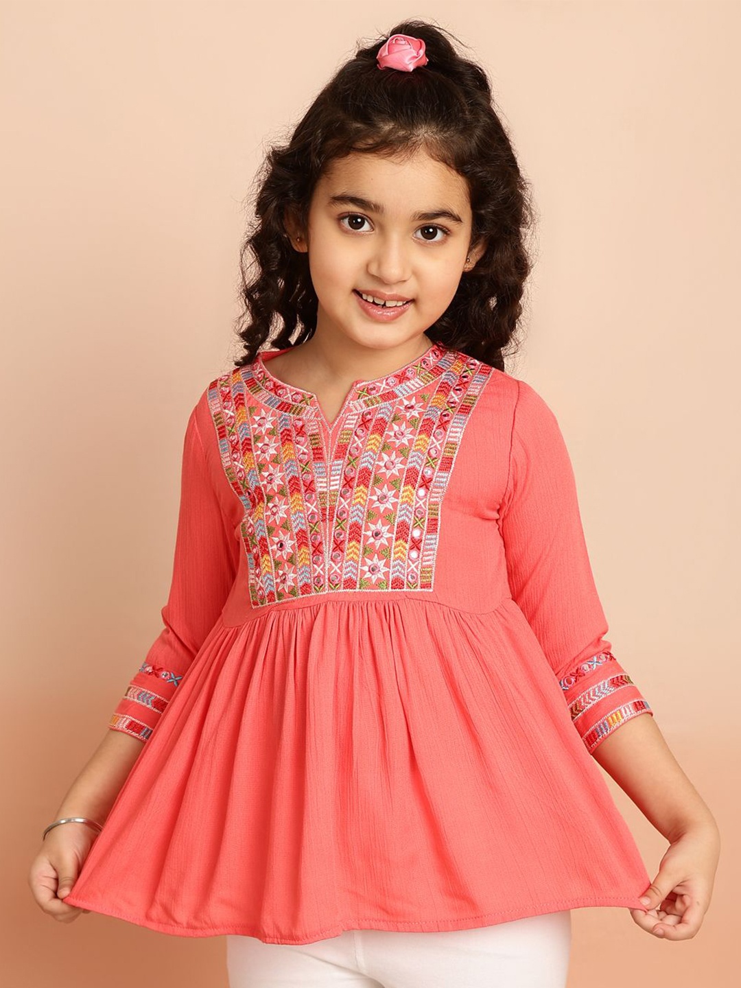 

BAESD Floral Embroidered Keyhole Neck Top, Peach