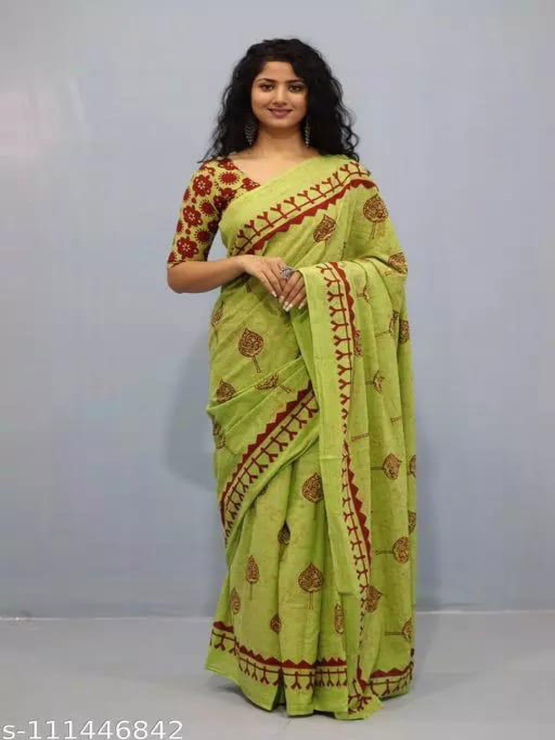 

JALTHER Ethnic Motifs Pure Cotton Block Print Saree, Green