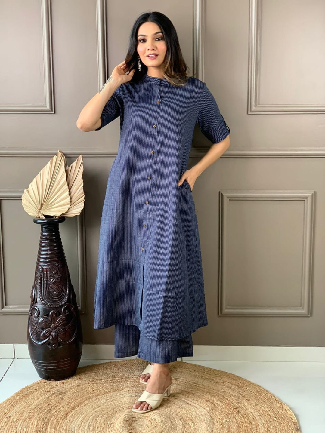 

SIJOPA Women Striped Regular Kantha Work Pure Cotton Kurta with Palazzos, Navy blue