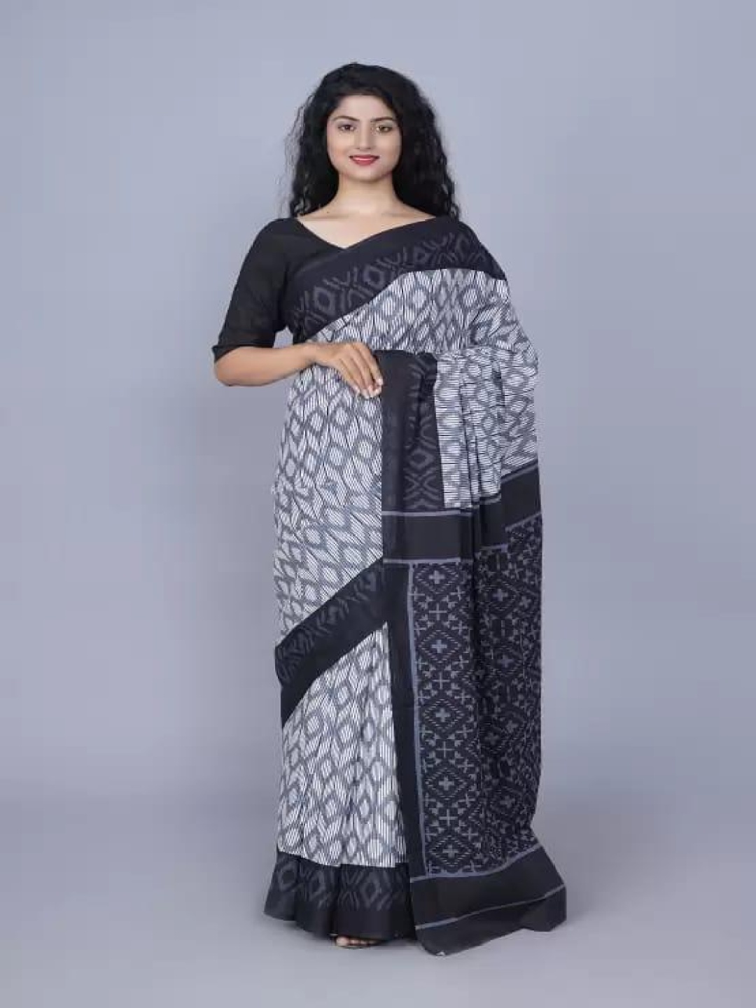 

TROPWEAR Ethnic Motifs Linen Blend Block Print Saree, Grey