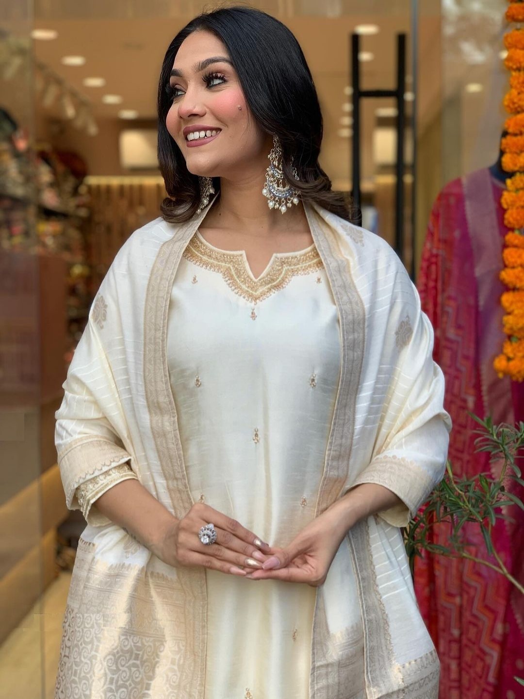

Blue Wish Embroidered Notch Neck Chanderi Silk Straight Kurta With Trouser & Dupatta, White