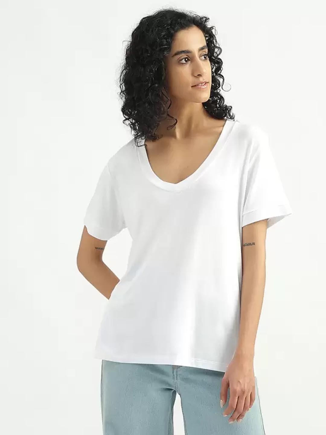 

COLOR CAPITAL Top, White
