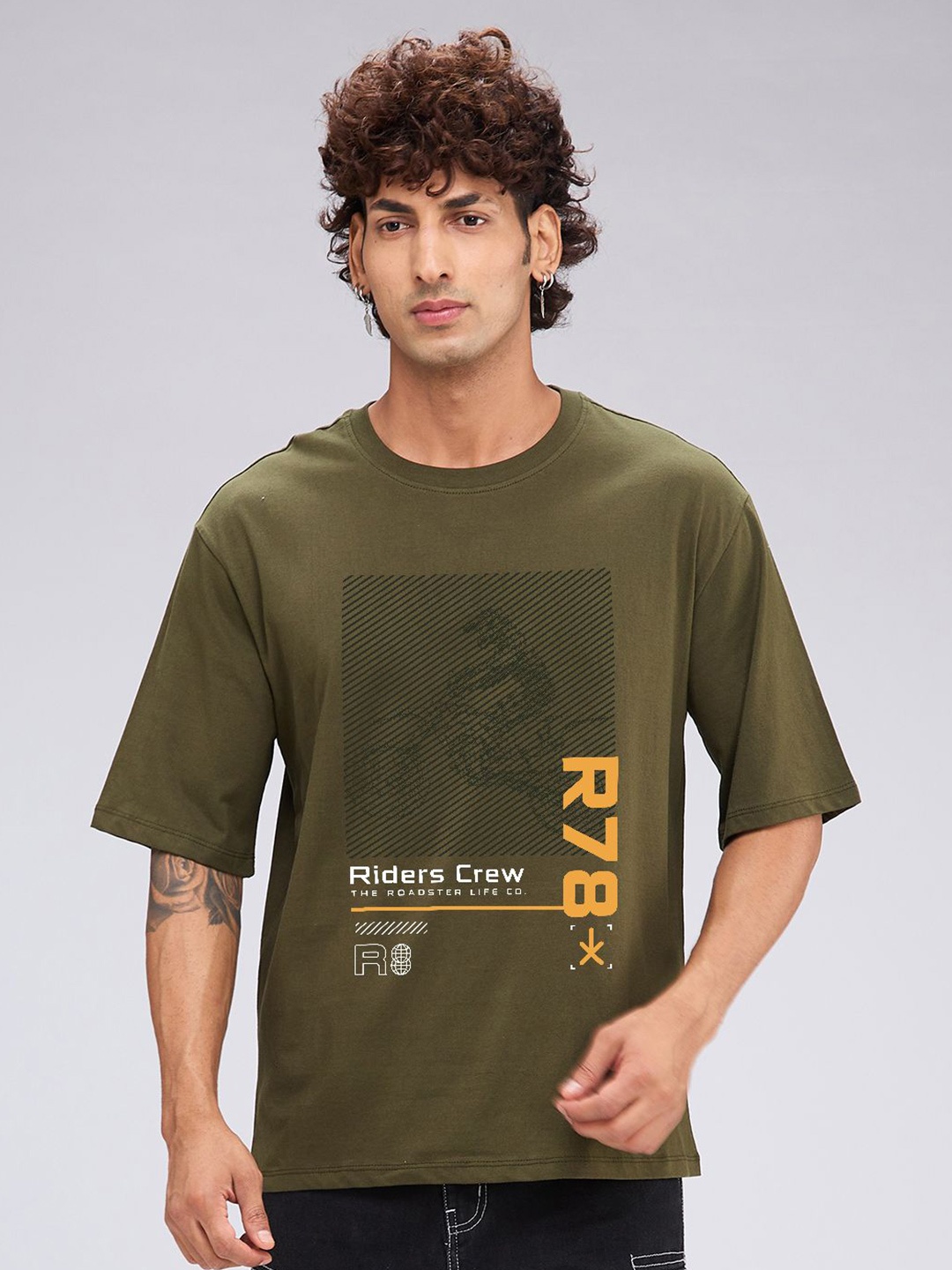 

The Roadster Lifestyle Co. Men Graphic Printed Round Neck Cotton Relaxed Fit T-shirt, Olive