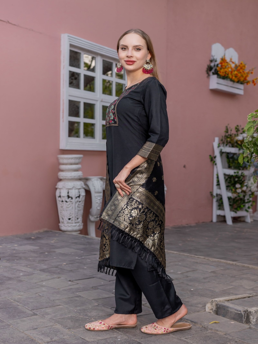 

Divyadham Textiles Floral Woven Design Round Neck Straight Kurta With Trouser And Dupatta, Black