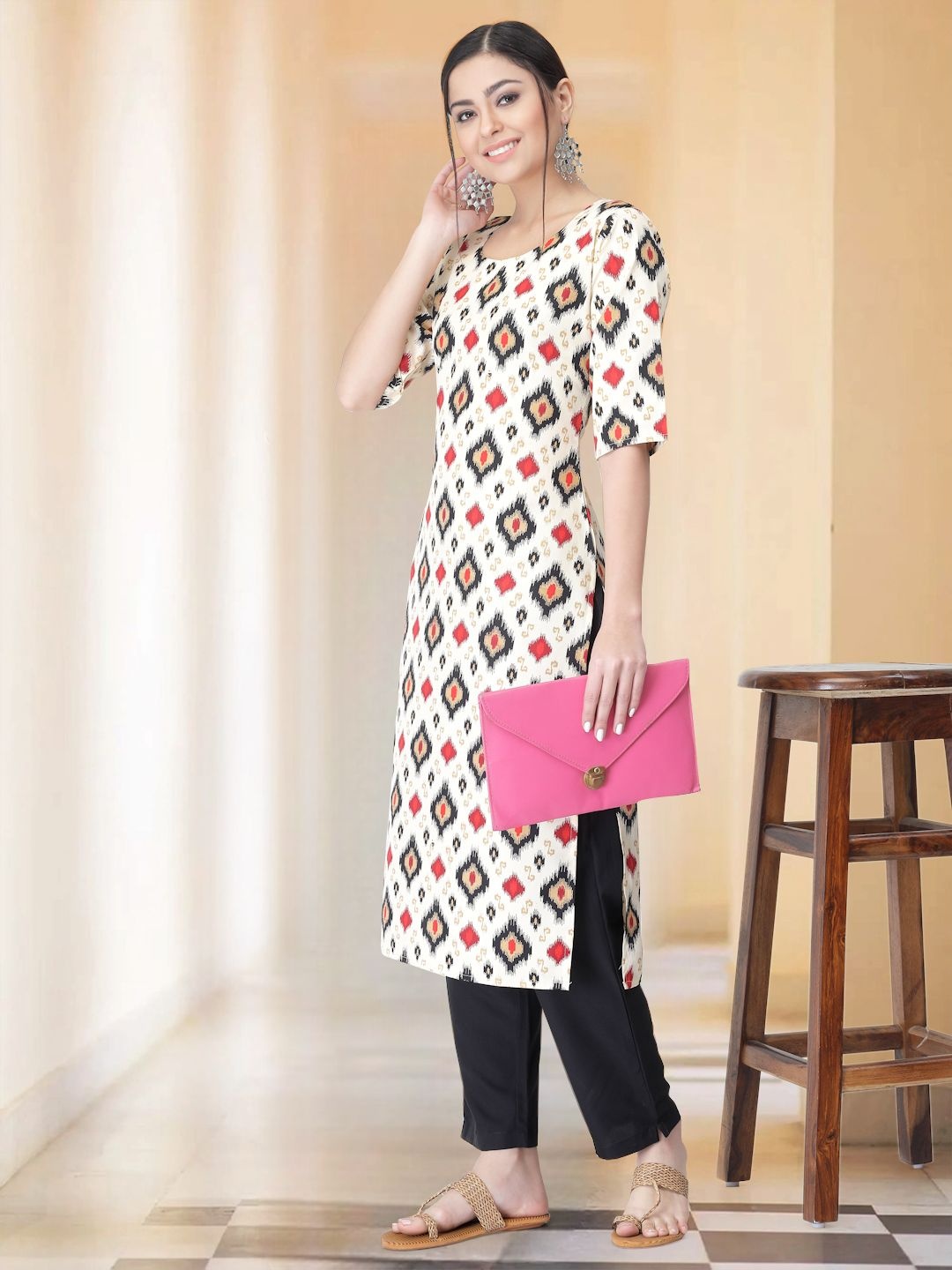 

7Threads Ethnic Motifs Printed Round Neck Straight Kurta With Trousers, White