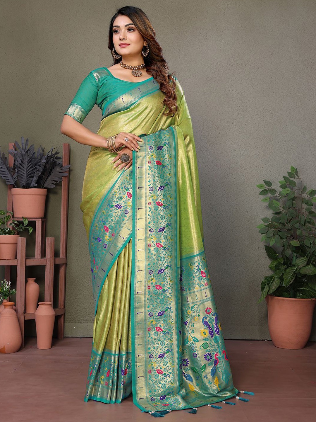 

Panzora Woven Design Zari Silk Blend Banarasi Saree, Green