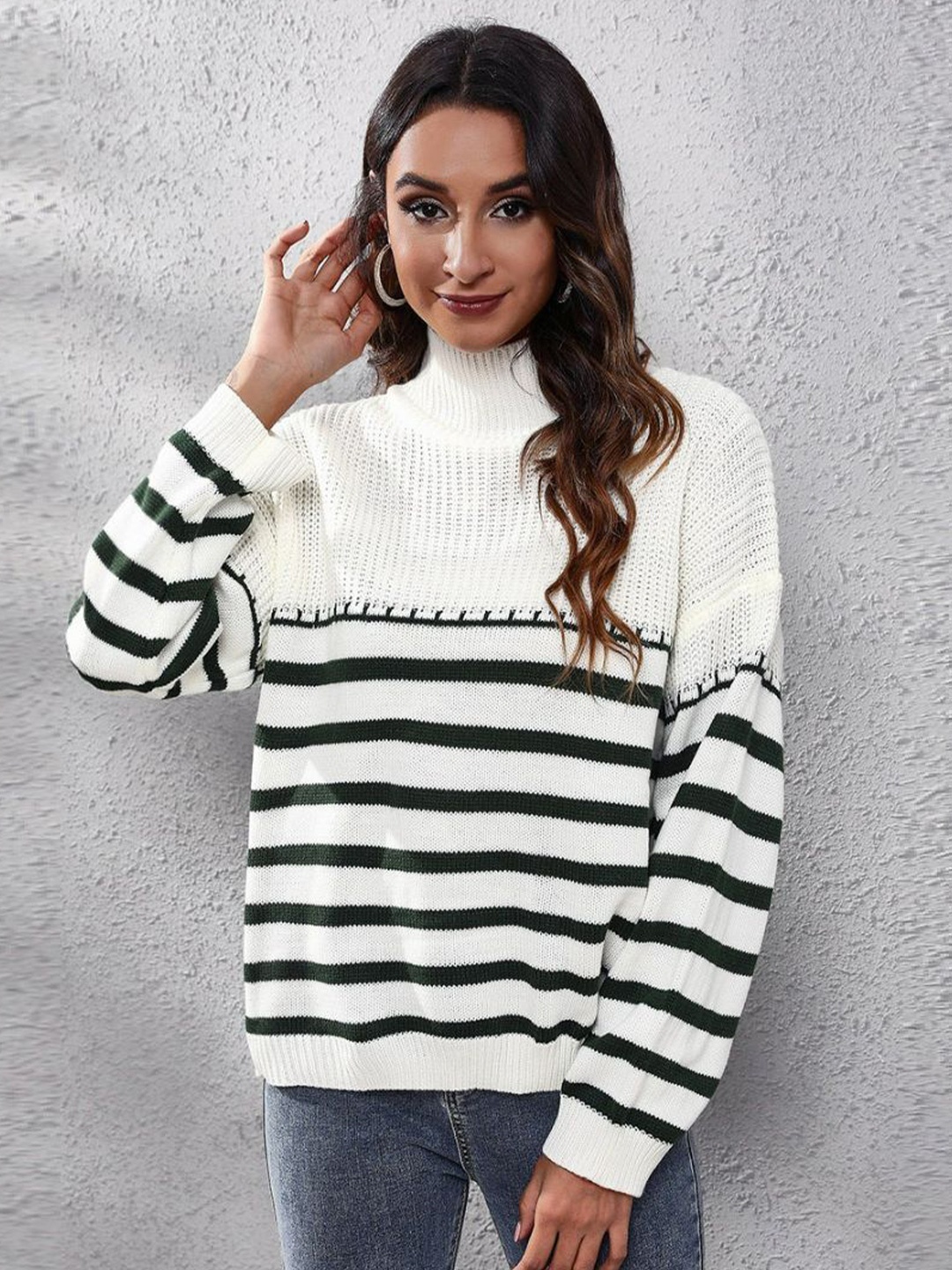 

Oh Rare Women Striped Pullover, Green