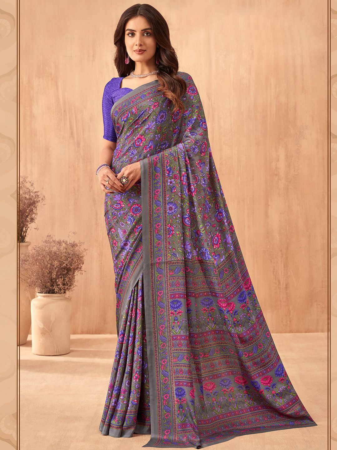 

Panzora Floral Poly Crepe Designer Saree, Purple