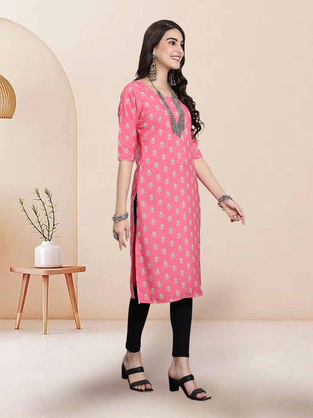 

7Threads Selection Of 2 Ethnic Motifs Printed Round Neck Straight Kurtas, Pink