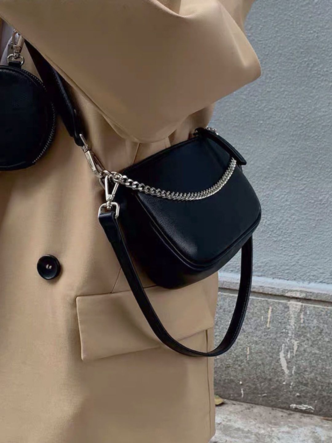 

StyleCast Colourblocked Bucket Hobo Bag, Black