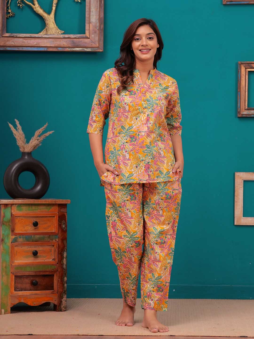 

Nevisha Style Floral Printed Mandarin Collar Pure Cotton Tunic With Trouser, Peach