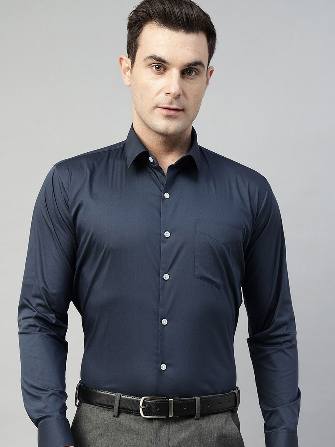 

Hancock Men Solid Stretchable Slim Fit Formal Shirt, Navy blue