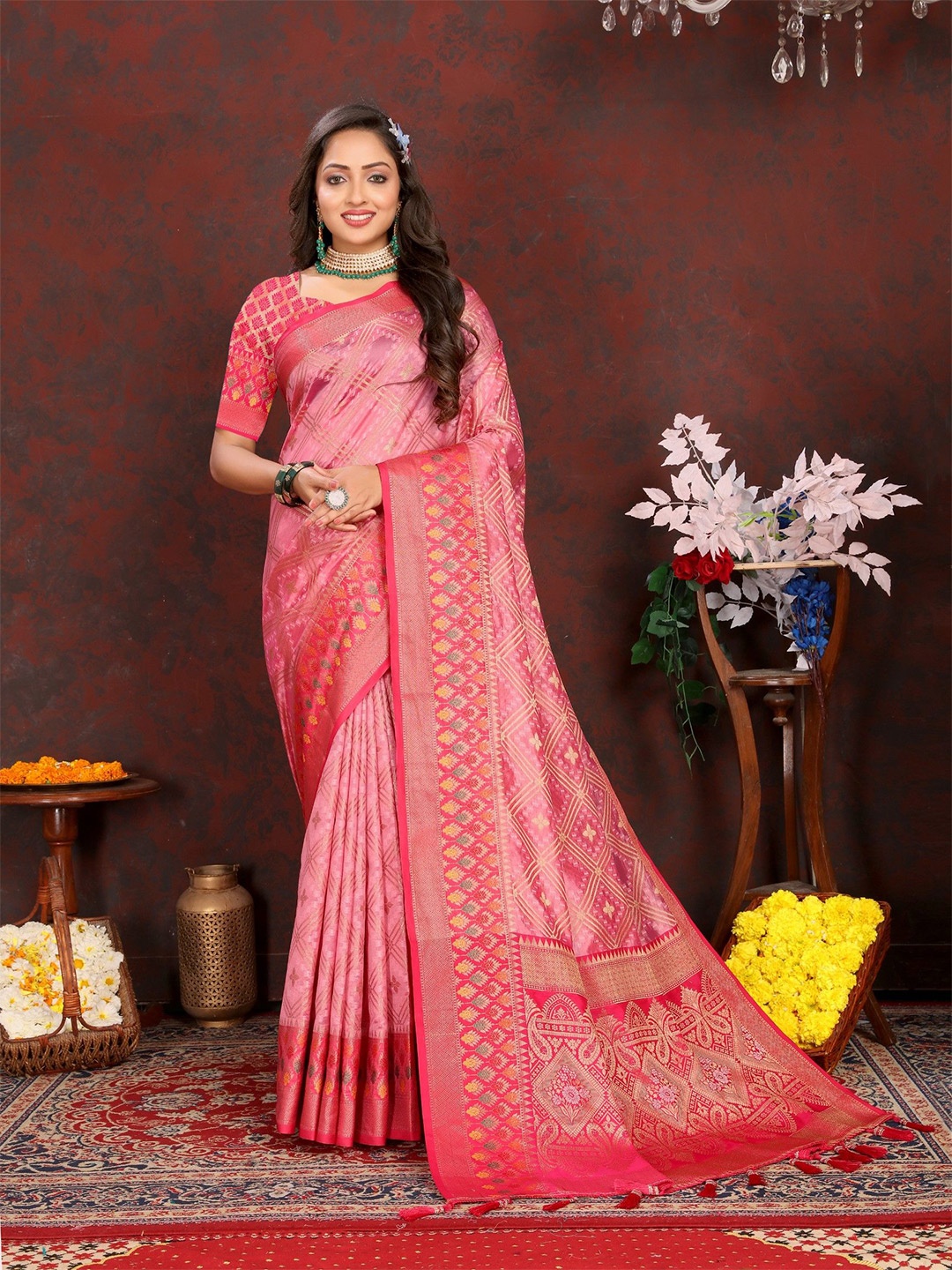 

LeeliPeeri Designer Woven Design Zari Silk Blend Saree, Peach