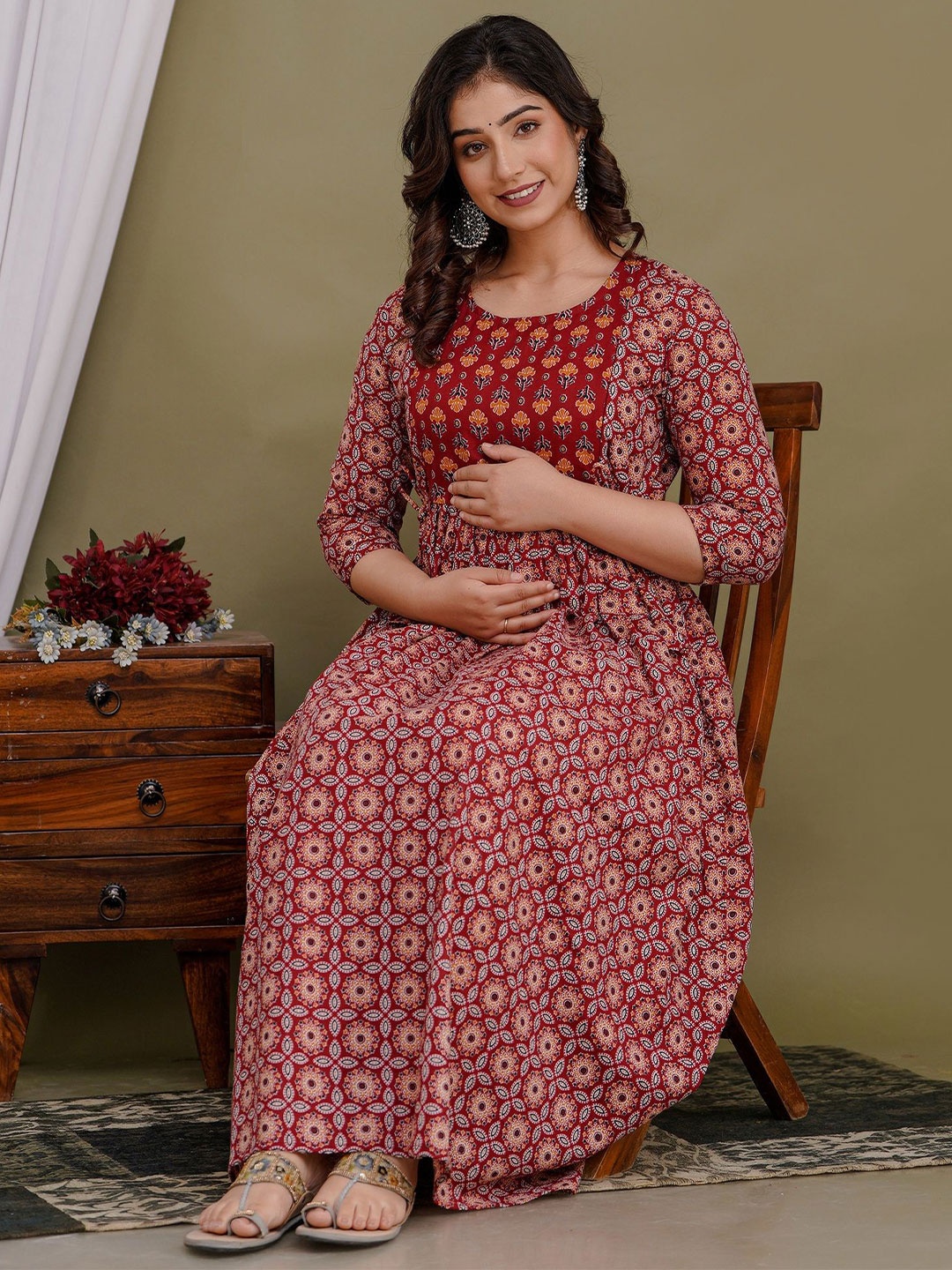 

Tulsiram Women Floral Printed Cotton Maternity Ethnic Dresses, Maroon