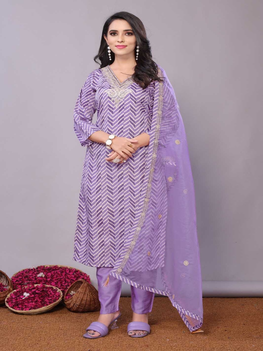 

Growdamy Women Embroidered Regular Kurta with Trousers & With Dupatta, Lavender