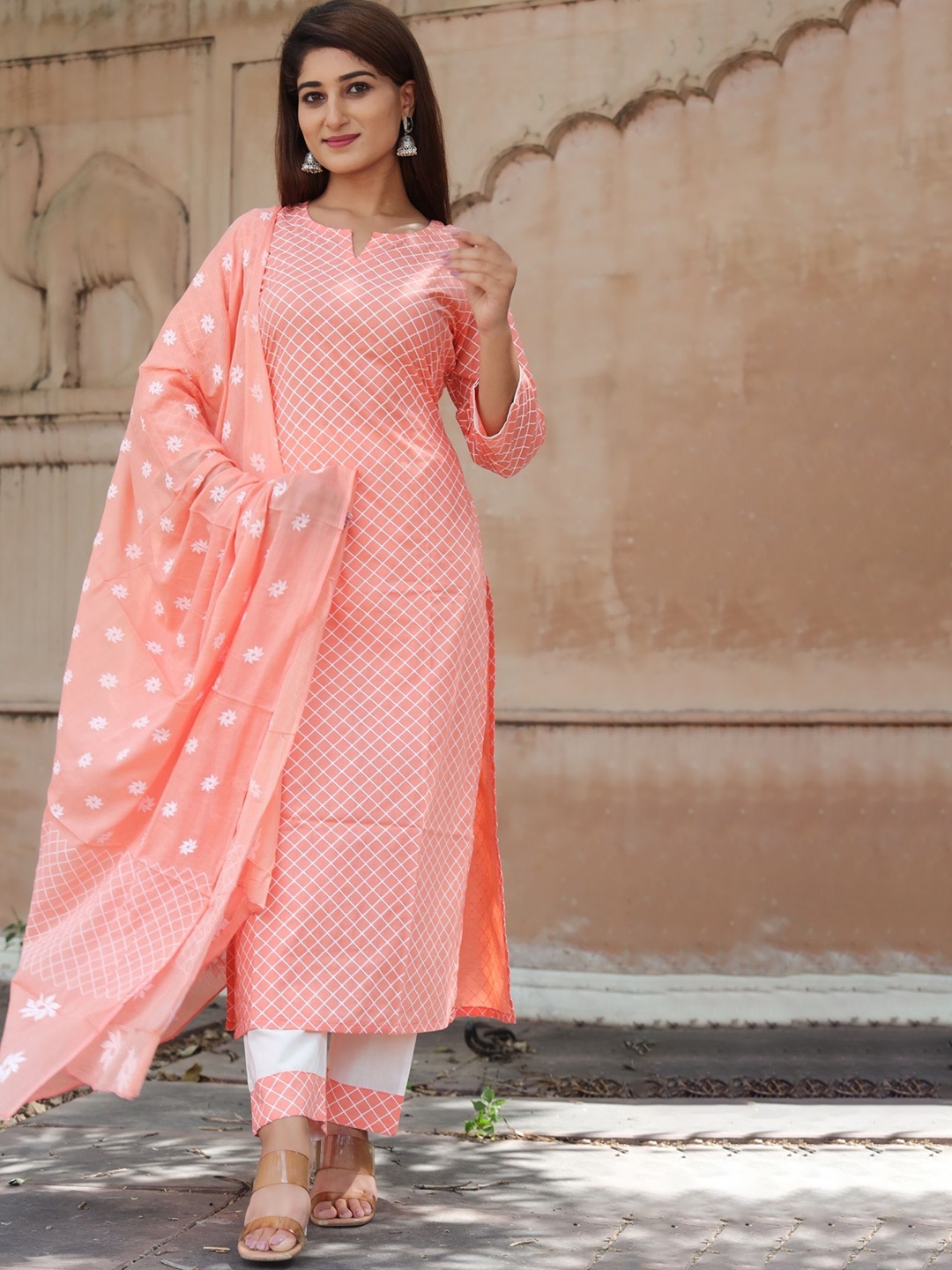 

Vestimento Women Printed Regular Kurti with Trousers & With Dupatta, Peach