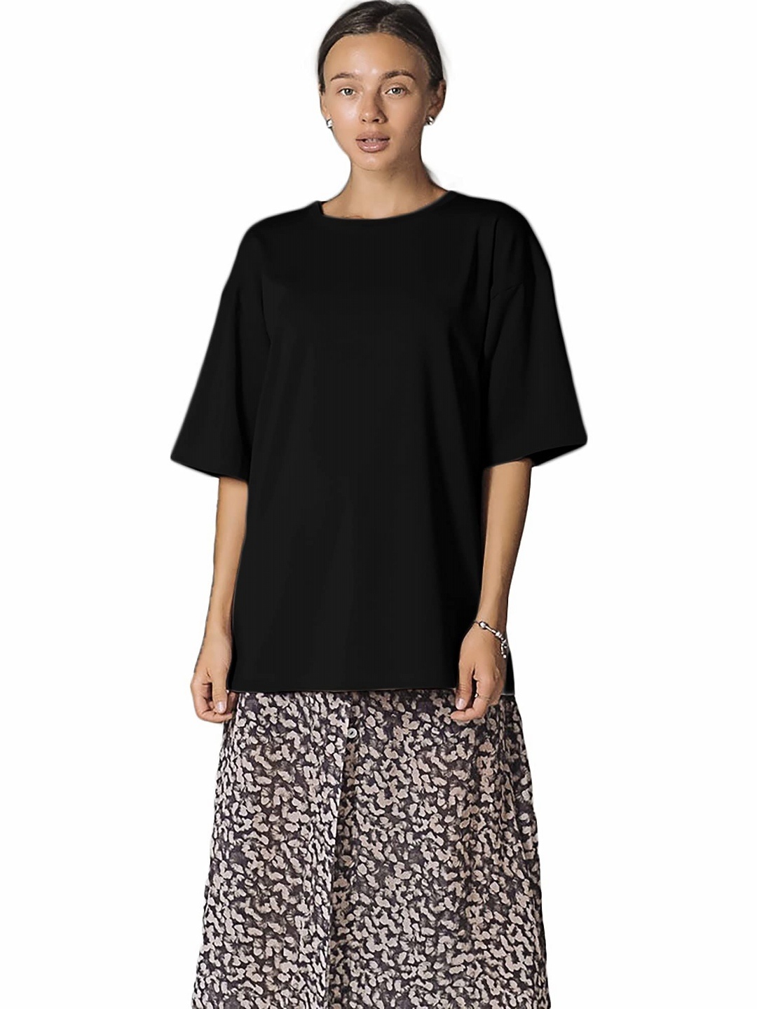 

NOTWILD Women Solid Round Neck Cotton Oversized T-shirt, Black